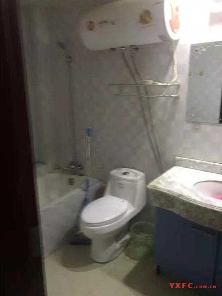 和兴佳苑简装2房/2厅/1卫朝南好房2100元/月