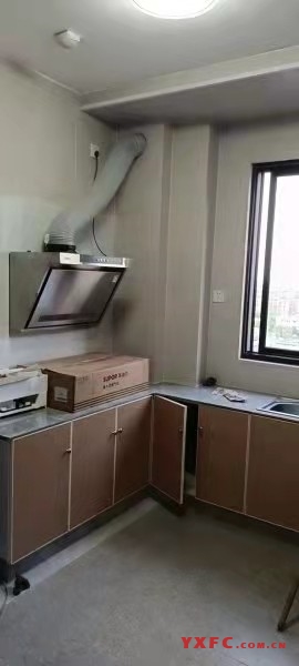 春雁花园精装2房/1厅/1卫朝南好房2100元/月