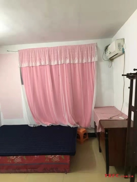 东方明珠花园简装1房/1厅/1卫朝南好房600元/月