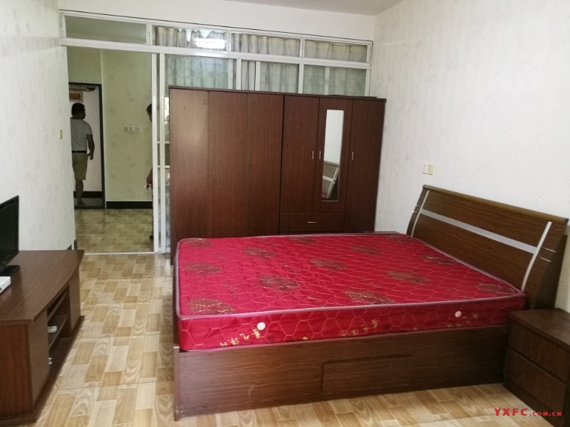 紫竹花园简装1房/1厅/1卫朝南好房1450元/月