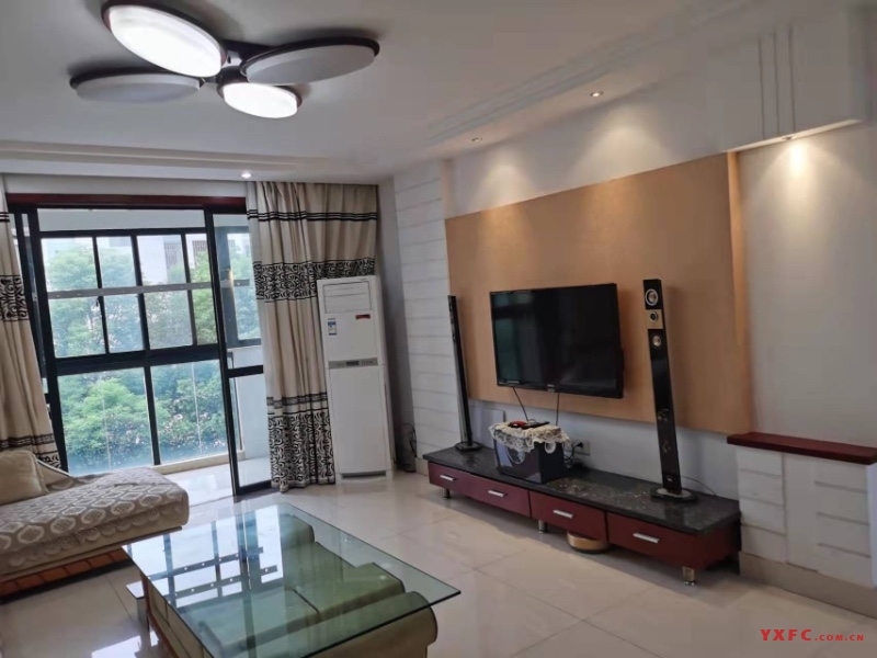 上海新苑多层3楼，靠近北门，130平米左右，3室2厅2卫，4只空调，冰箱洗衣机