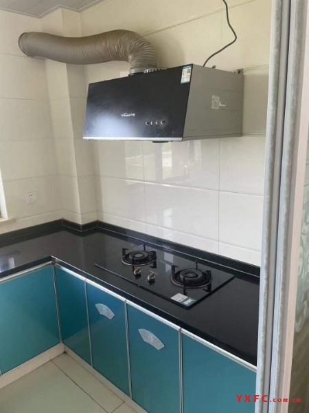 红星花园5楼简装好房2房/2厅/1卫朝南85平米1000元/月