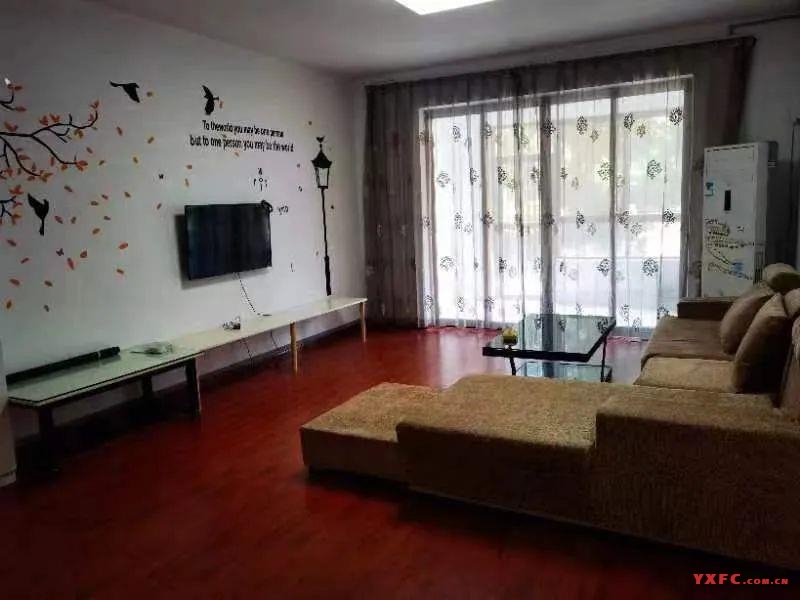 苏宁天氿御城简装好房4房/2厅/2卫朝南160平米3300元/月