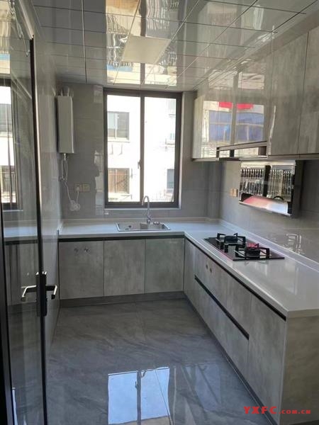 碓坊新村精装好房2房/2厅/1卫朝南93平米92.8万