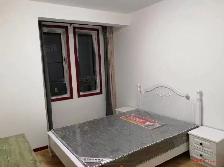 临泽人家精装好房3房/2厅/1卫朝南115平米2000元/月