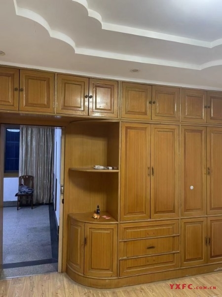 乐祺小区简装好房2房/1厅/1卫朝南63平米1500元/月