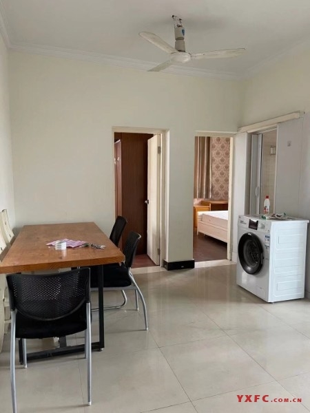 茶局巷简装好房2房/1厅/1卫朝南62平米1300元/月