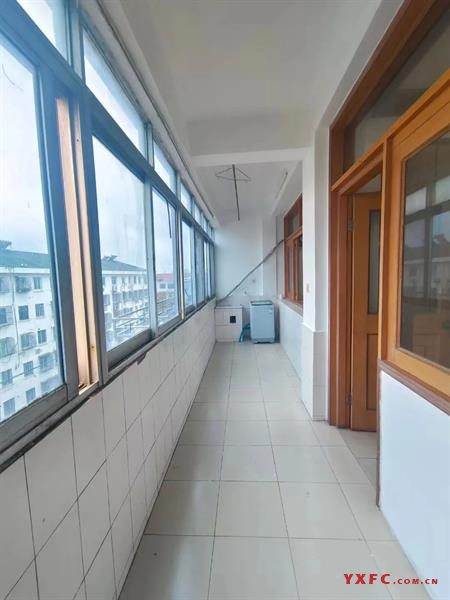 阳泉新村，大修厂，6楼120平方3室2厅1卫月租:1280元