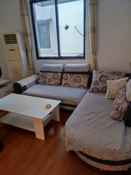 碓坊新村精装好房3房/1厅/1卫朝南90平米1500元/月