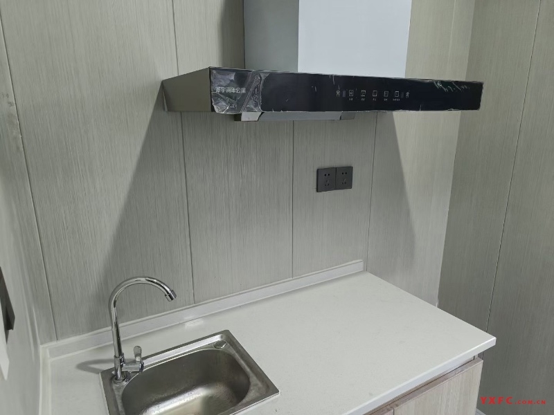 王府新村精装好房1房/1厅/1卫朝南40平米1700元/月