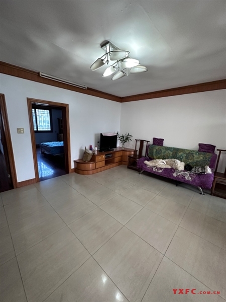 菜行里简装好房2房/2厅/1卫朝南95平米1800元/月