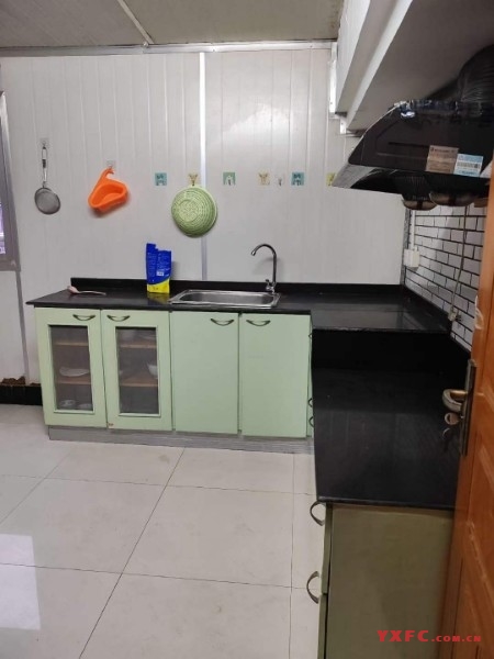 阳光花苑简装好房2房/2厅/1卫朝南80平米1500元/月