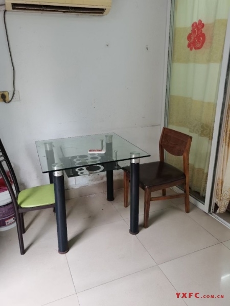 金城花园二期简装好房1房/1厅/1卫朝南28平米600元/月