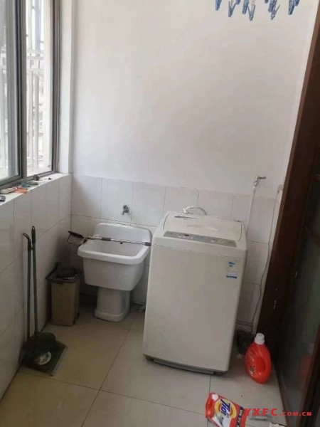 丰泽苑西区简装好房3房/1厅/1卫朝南90平米2200元/月