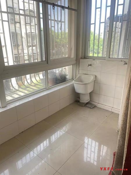 822005紫竹2楼63平米，简单装修，1200/月