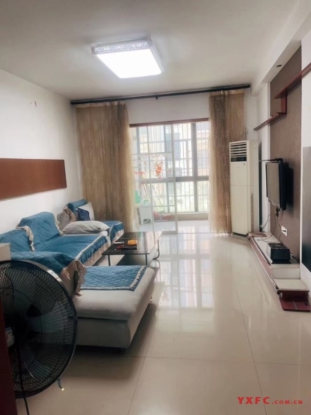 金城花园二期精装好房2房/2厅/1卫朝南103平米2500元/月