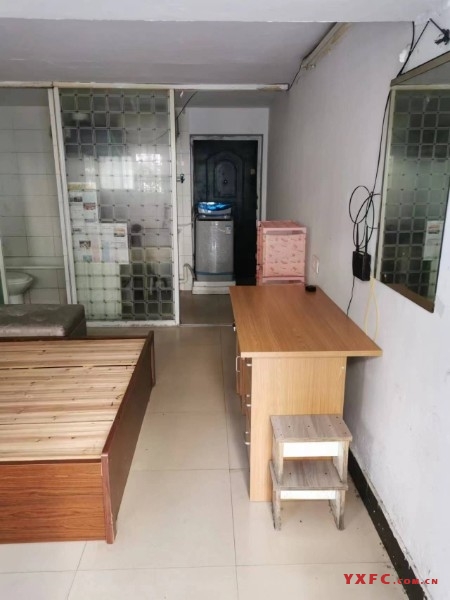 4273.紫薇苑一期朝南外车库30平米简装干净清爽空调设施全500/月