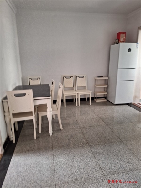 仓浜新村精装好房2房/2厅/1卫朝南73.85平米69.8万