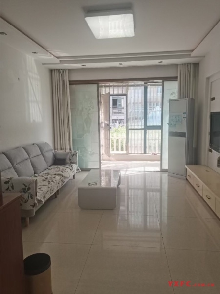 金城花园二期精装好房2房/2厅/1卫朝南90平米2200元/月