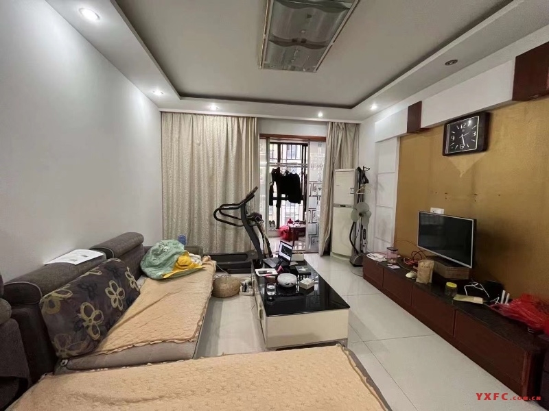 金城花园二期精装好房2房/2厅/1卫朝南90平米2100元/月