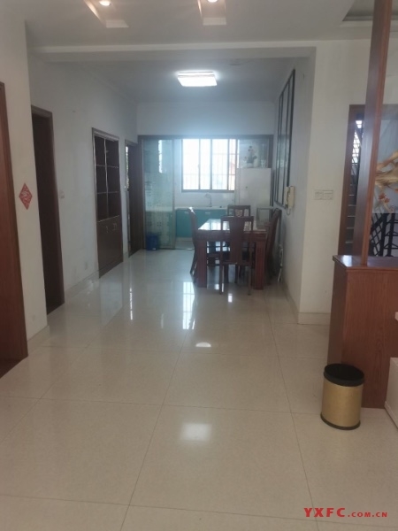 金城花园二期精装好房2房/2厅/1卫朝南90平米2200元/月