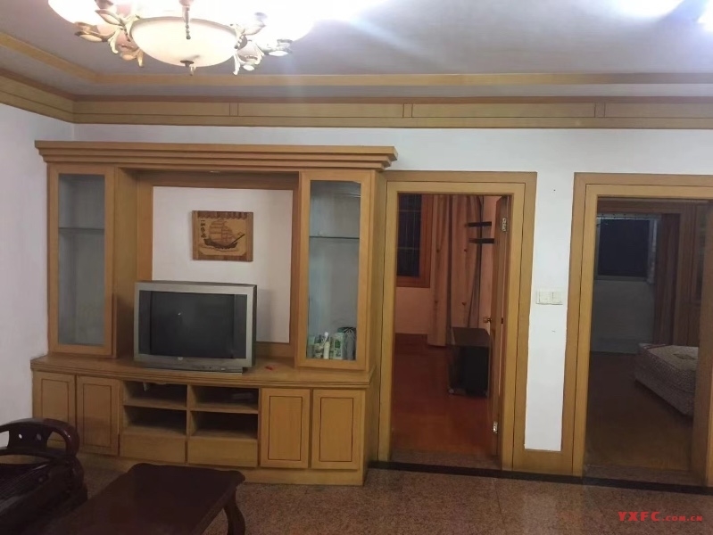 宜滨新村简装好房2房/2厅/1卫朝南100平米1500元/月