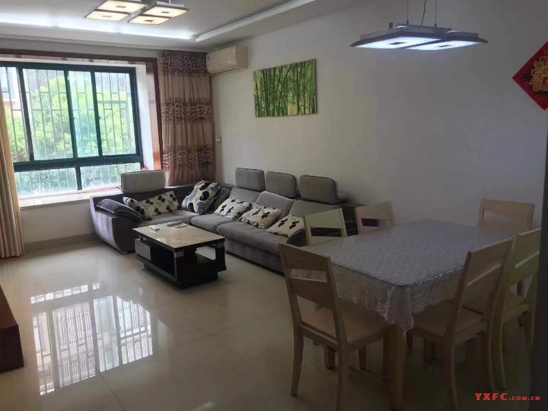 金城花园二期精装好房2房/2厅/1卫朝南100平米2300元/月