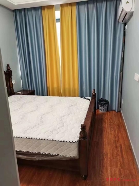 金城花园二期精装好房2房/2厅/1卫朝南100平米2300元/月